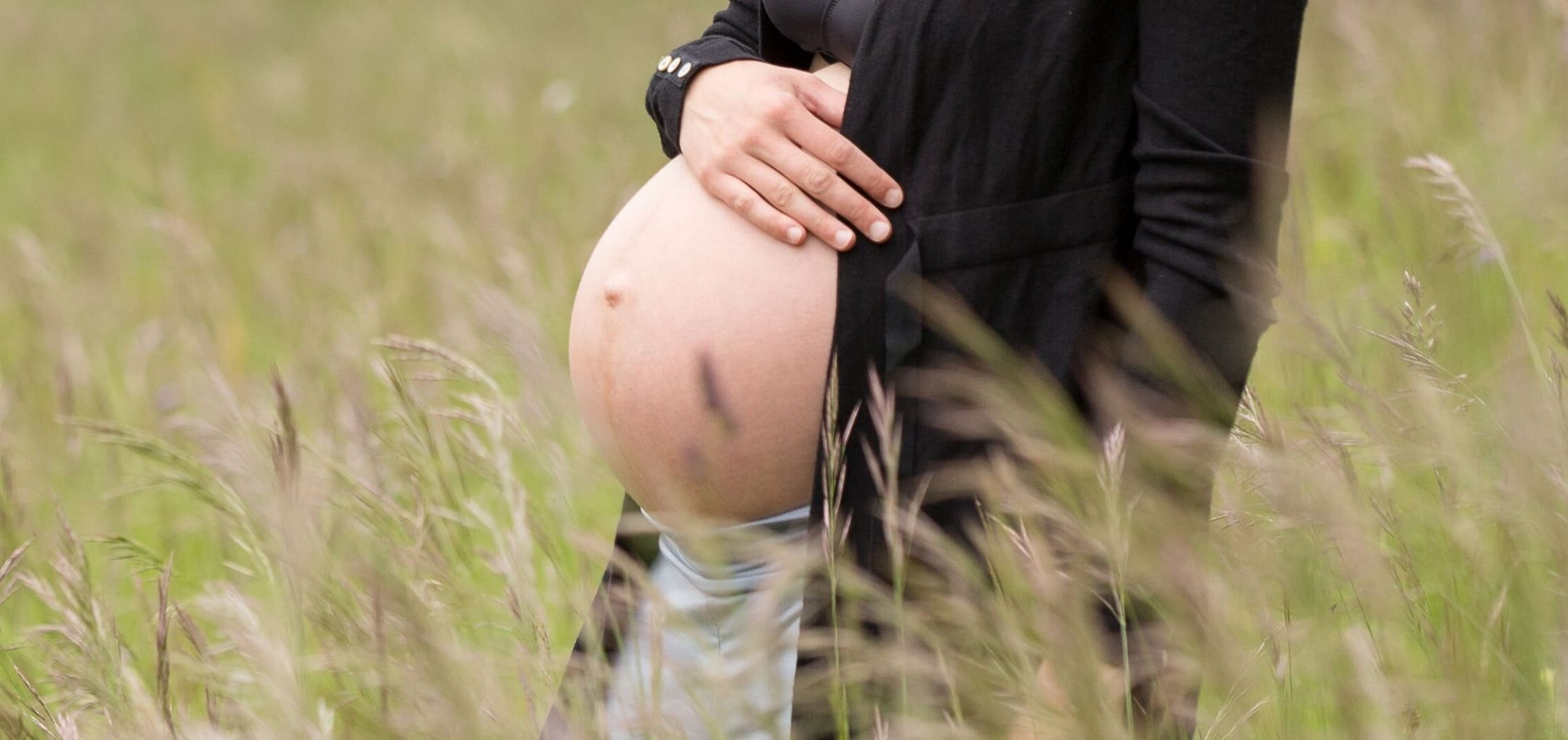 Schwangerschaft, Babybauch, Geburtsvorbereitung